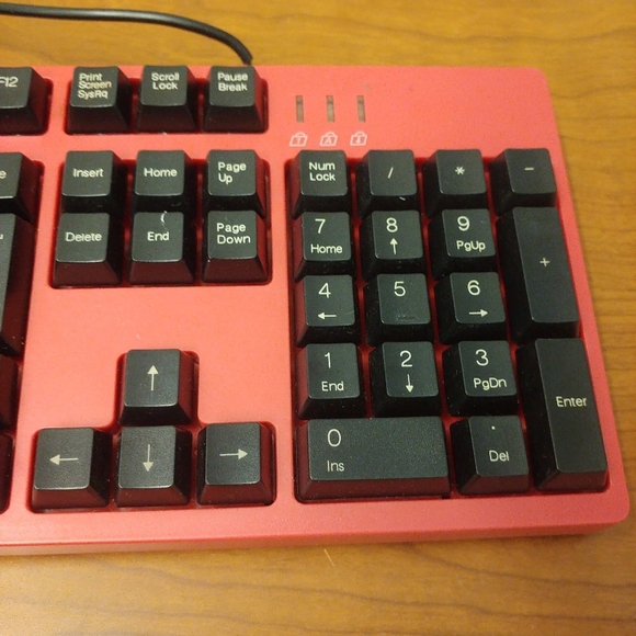 Motospeed Mechanical Full Sized Wired Red  Keyboard Gaming - Picture 5 of 8